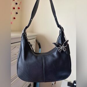 COACH authentic Vintage Zoe Black Leather Hobo # 9342